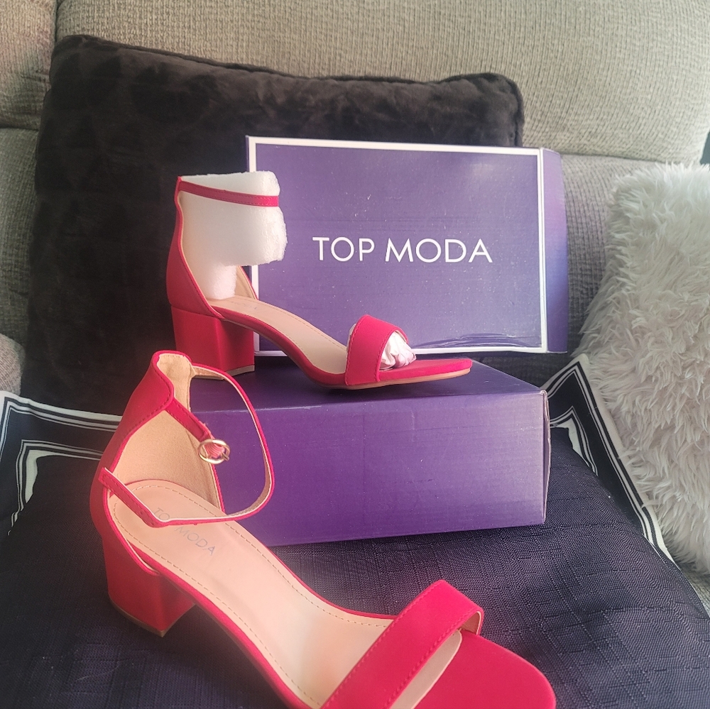 TOP Moda Women's Vibrant Red Heeled Sandals